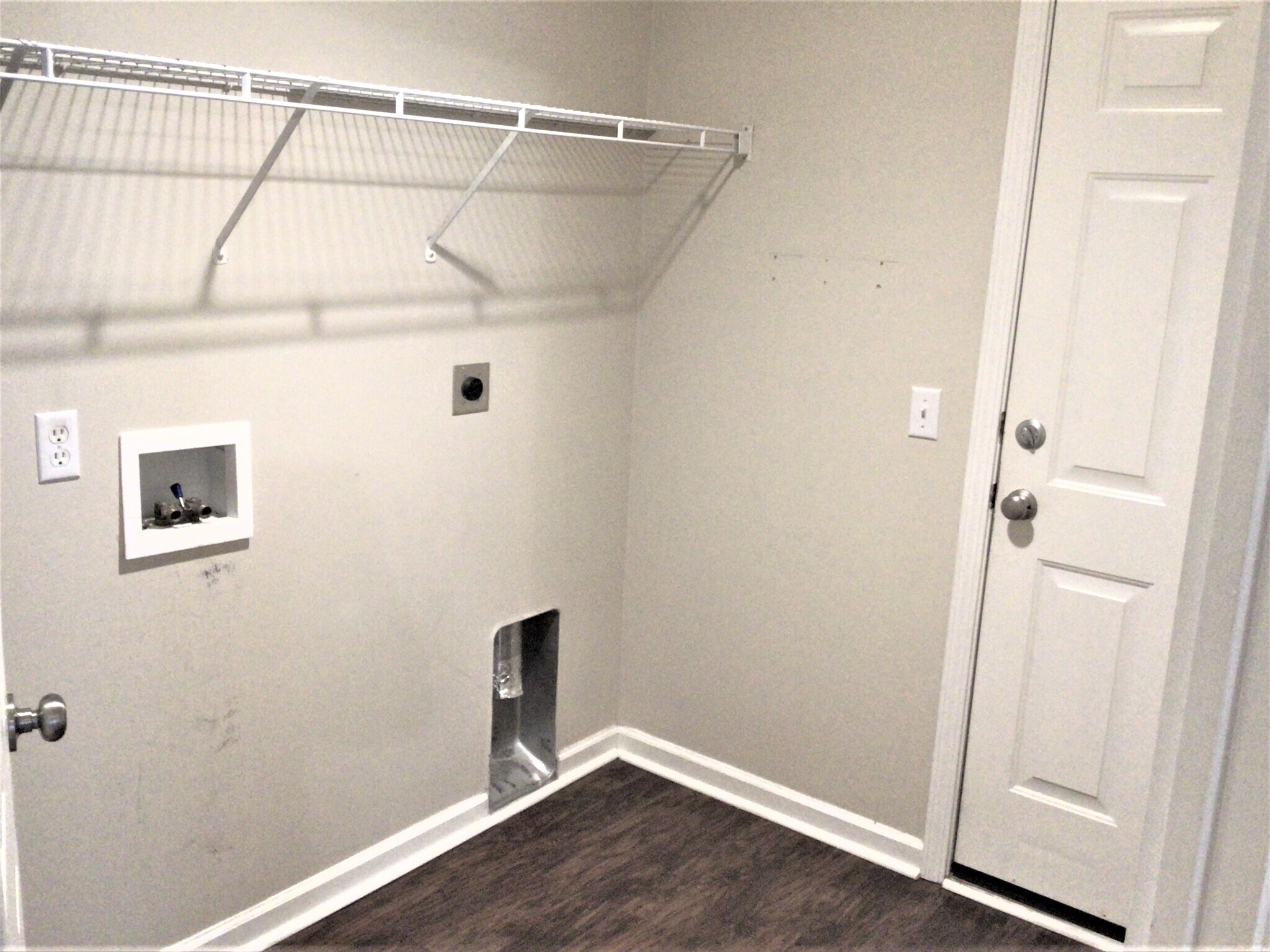 Building Photo - 9 Long Leaf Ct