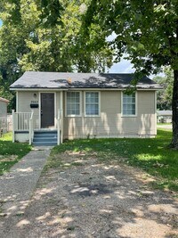 Building Photo - Adorable Updated Bossier 2 Bed 1 Bath