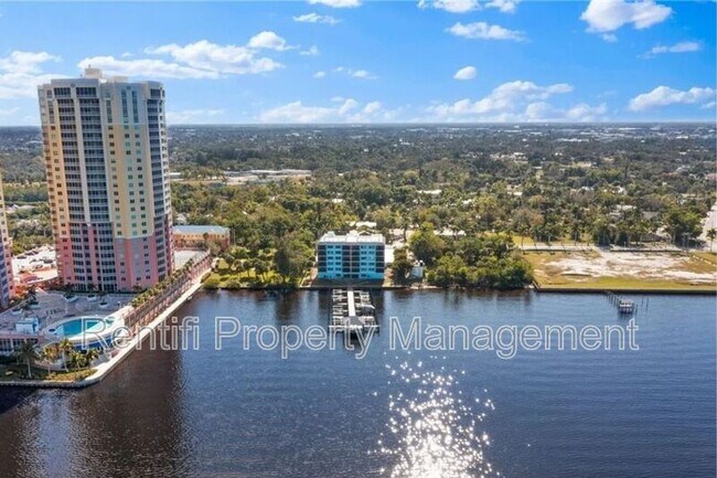 Building Photo - 2711 First Street