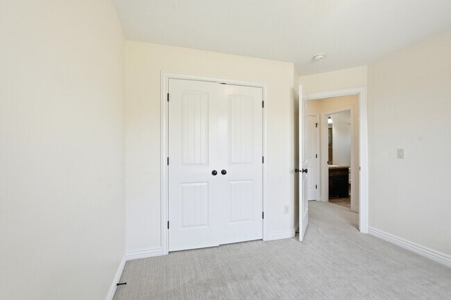Building Photo - 3087 N 1075 W