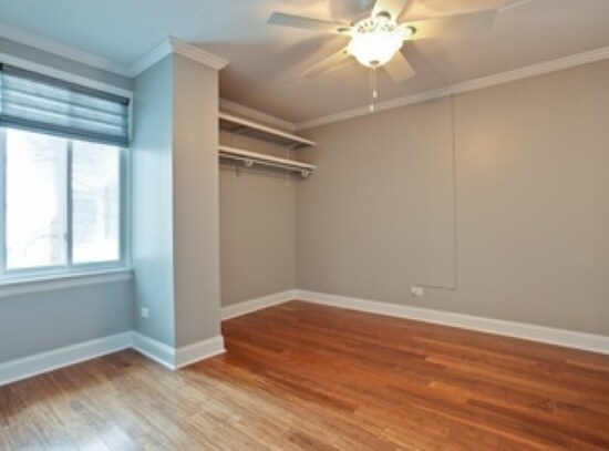 Building Photo - 338 W Miner St