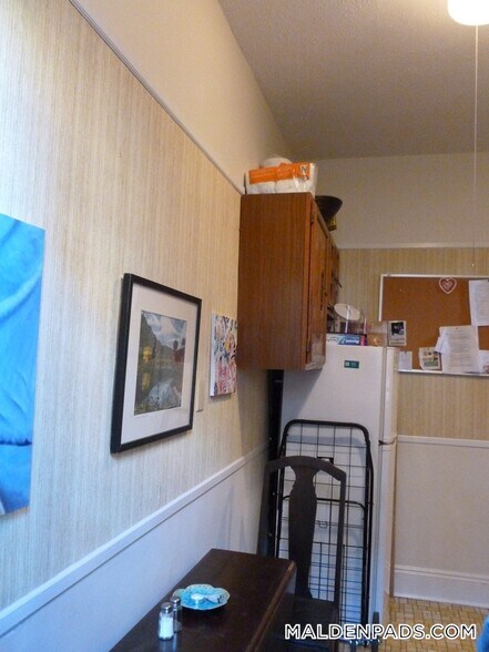 Building Photo - 17-19-19 Washington St S