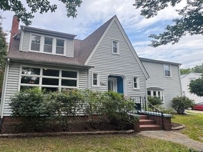 Building Photo - 9251 Atwood Ave