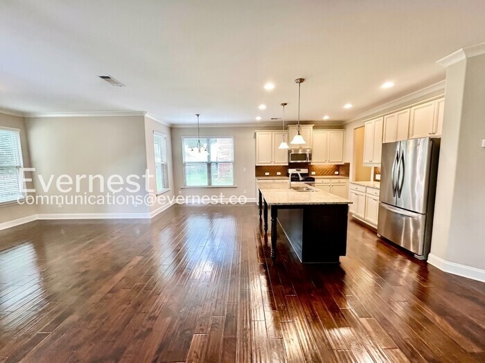 Building Photo - 2641 Arnold Palmer Way