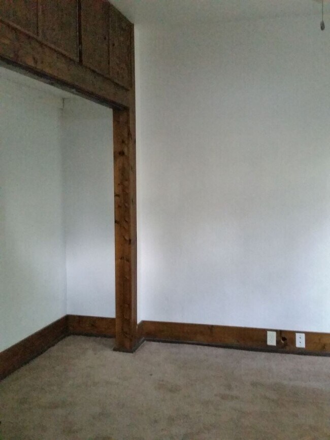 Building Photo - 3 br, 3 bath House - 750 VERNON STREET