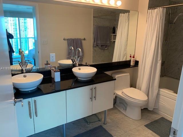 Building Photo - 31 SE 5th St