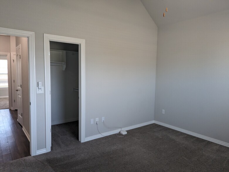 Bedroom 4/office room - 4360 W Wales Dr