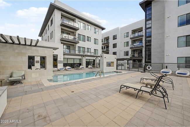 Building Photo - 7300 E Earll Dr