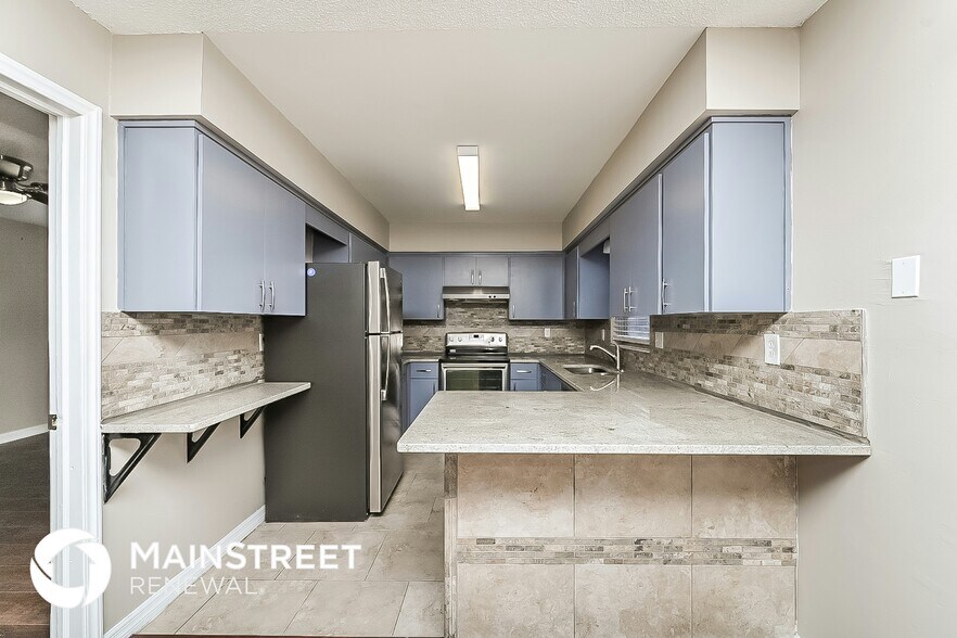 Building Photo - 1406 Cromwell Dr