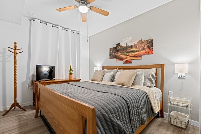 Building Photo - 5651 Double Eagle Cir