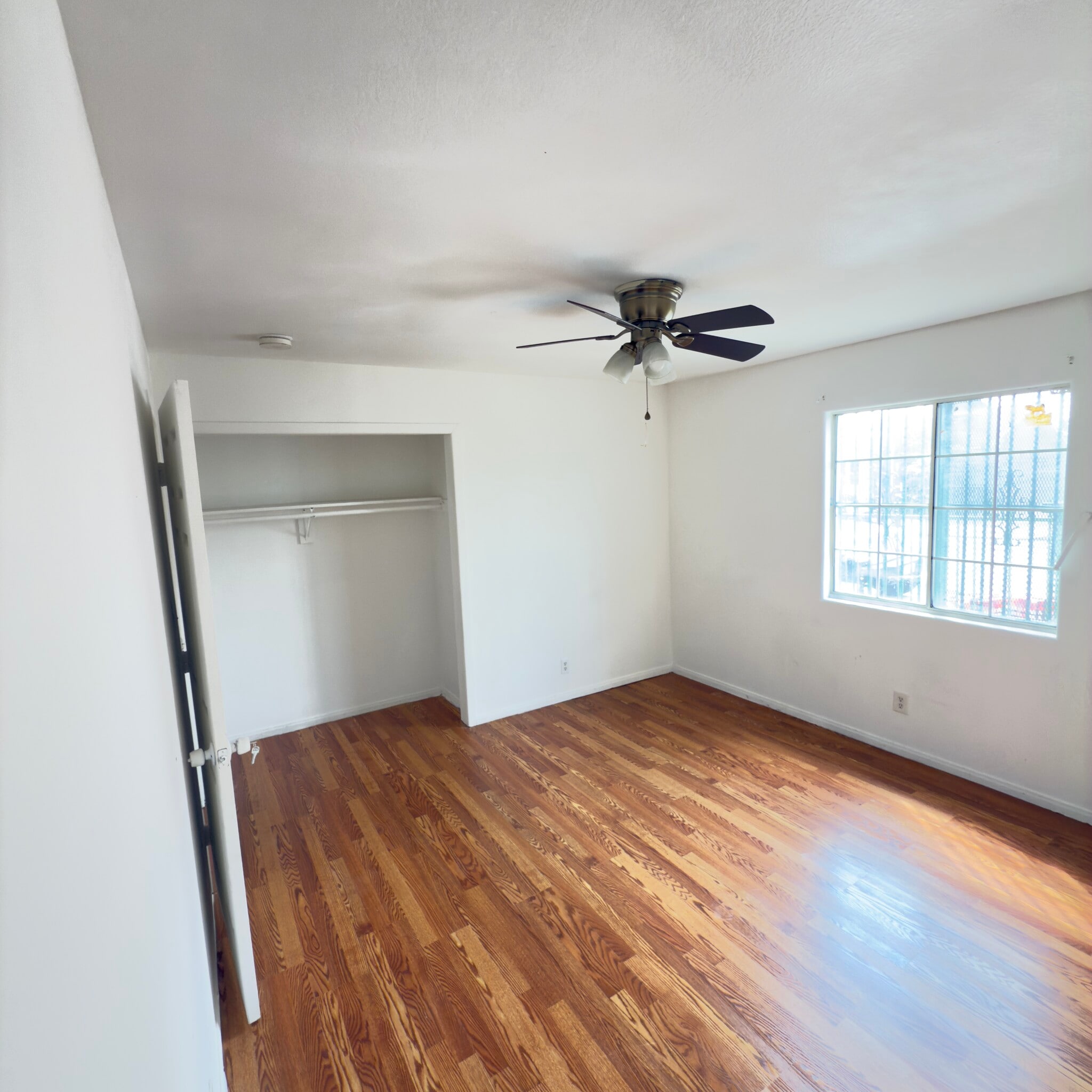 Bedroom 3 - 3321 W 63rd St