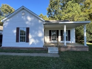 Building Photo - 106 Tuxedo Dr