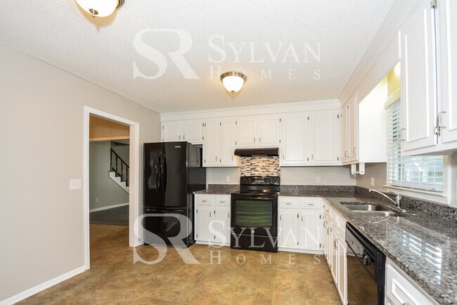 Building Photo - The Lifestyle You Deserve.