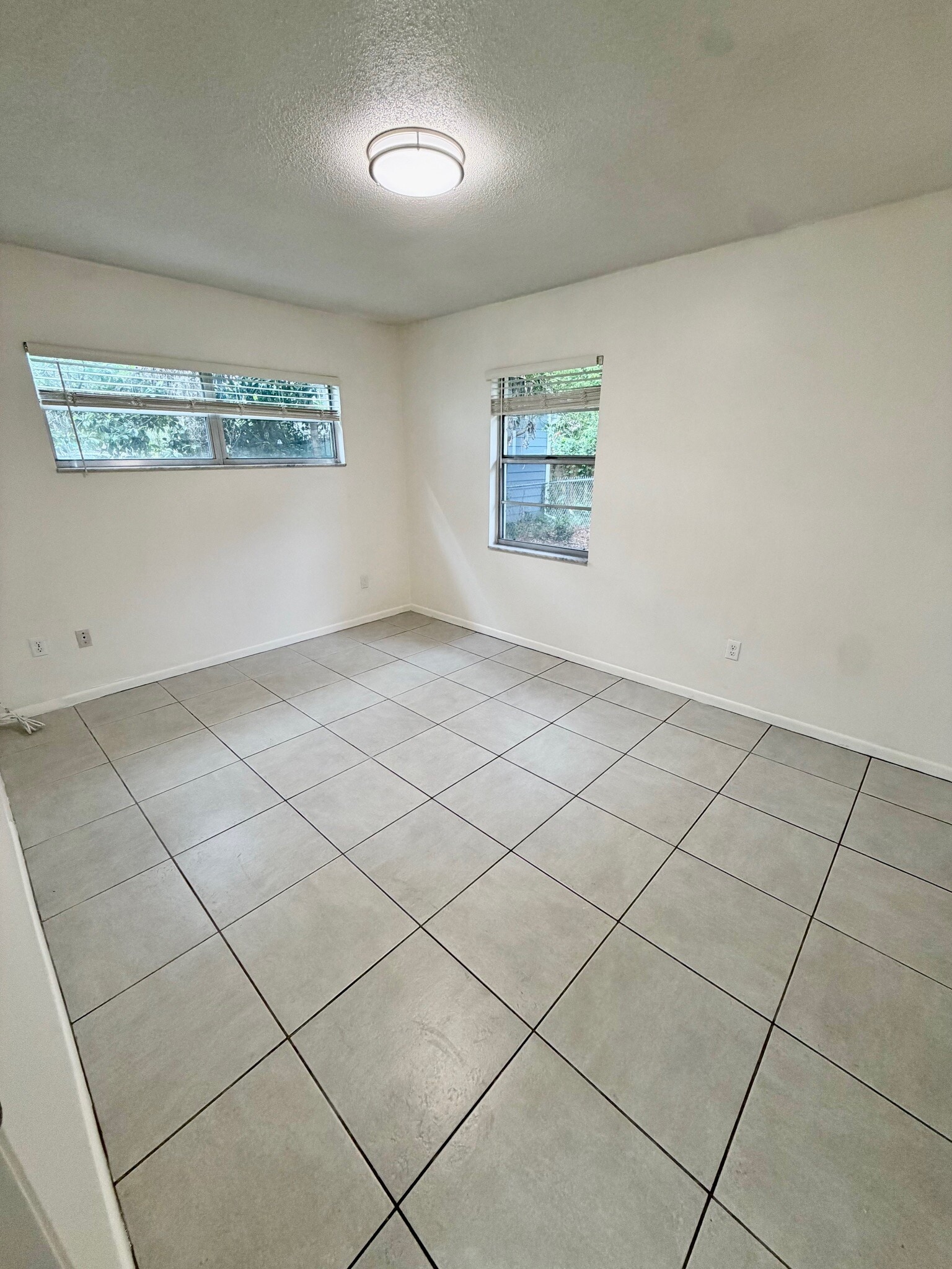 Bedroom 1 - 914 La Salle Ave