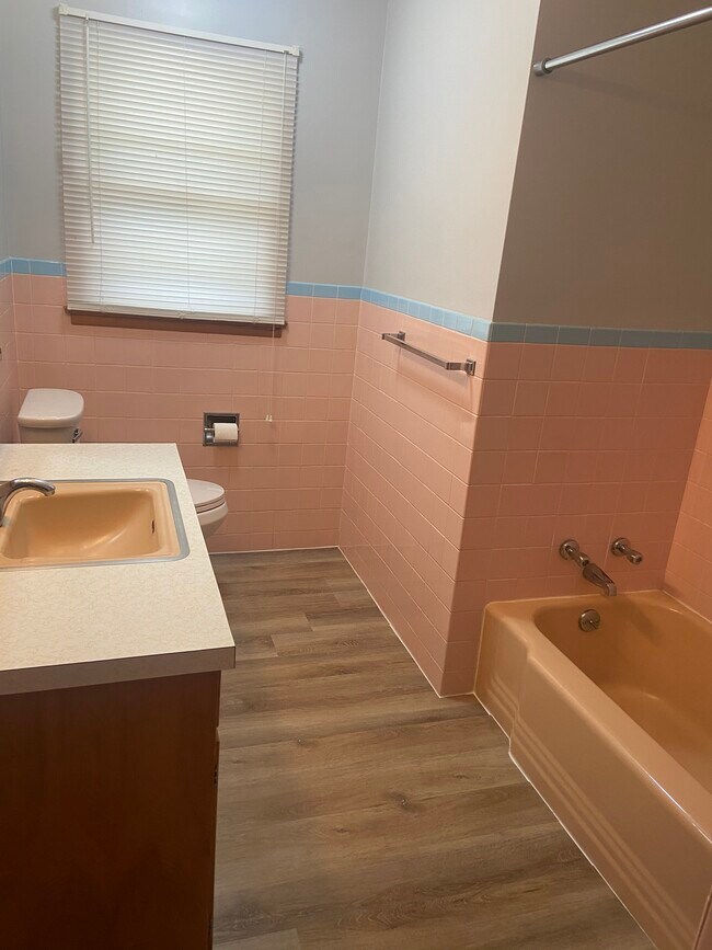 Bathroom - 5421 16th Ave SW