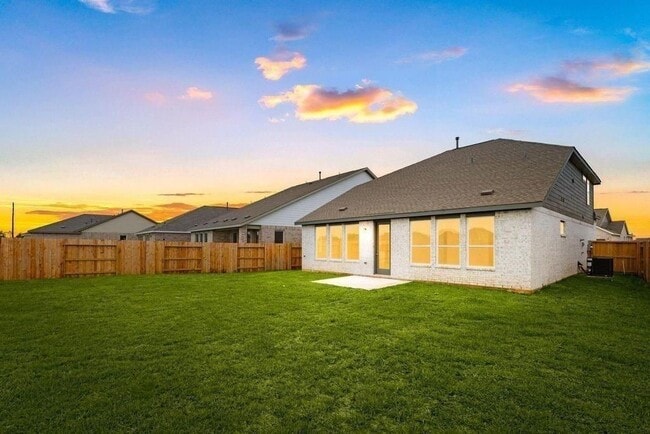 Building Photo - 6411 Symphony Wave Dr