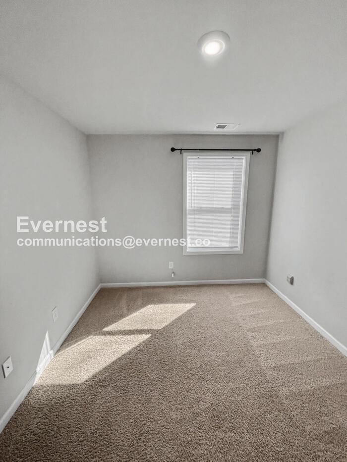 Building Photo - 4152 Grapevine Loop