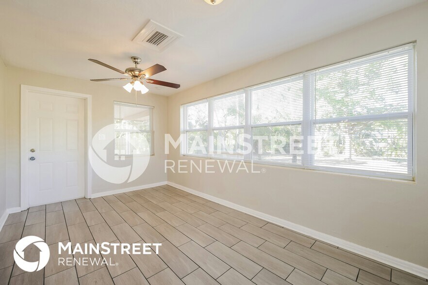 Building Photo - 1259 Burtwood Dr