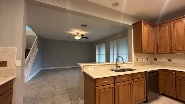 Building Photo - 418 Brentwood Club Cove
