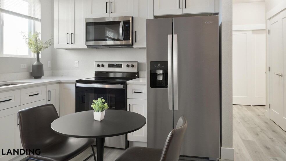 Building Photo - 2720 S Federal Blvd