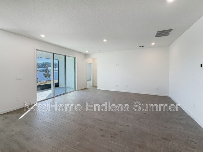 Building Photo - 12719 Senbay Ct