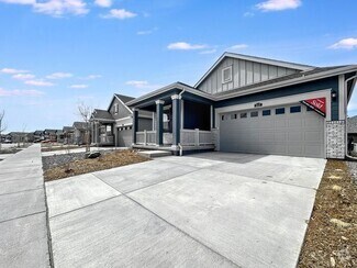 Building Photo - This property is located in a 55+ communit...