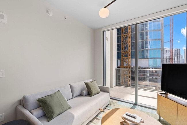 Building Photo - 11 NE 6th St