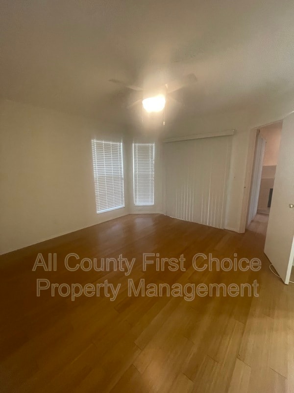 Building Photo - 2662 Sequoia Terrace