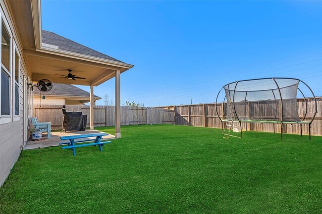 Building Photo - 24706 Signorelli Way