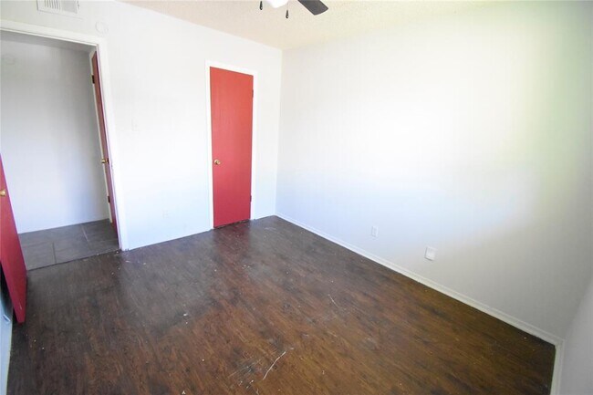 Building Photo - 4353 Brinkley St