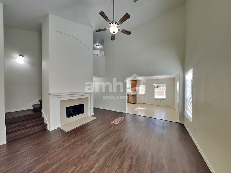 Building Photo - 31702 Regal Park Ct