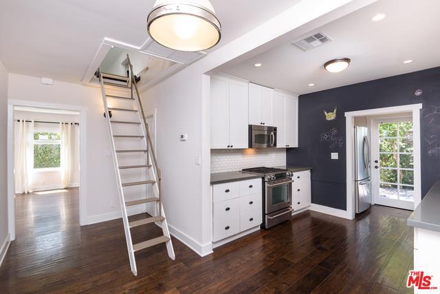 Building Photo - 1109 Arizona Ave