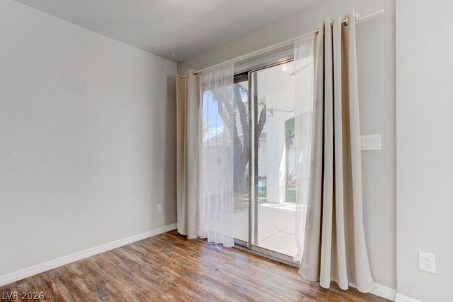 Building Photo - 7044 Morales Cir