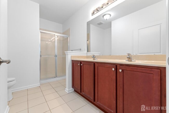 Building Photo - 427 Micali Way