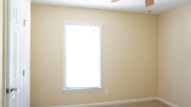 Building Photo - 10167 Rockfish Rd