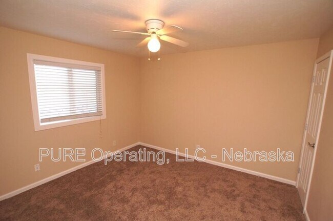 Building Photo - 612-616-616 N 46th St