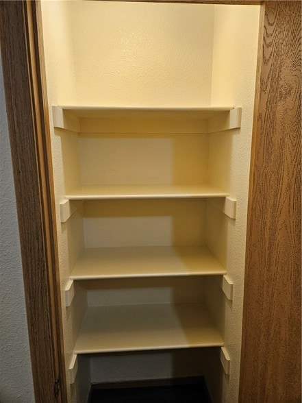 Building Photo - 212 Sadie Ln