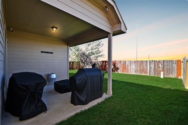 Covered Patio - 3431 Arrowhead Bay Ln