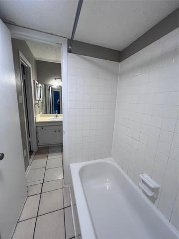 Building Photo - 5604 Boca Raton Blvd