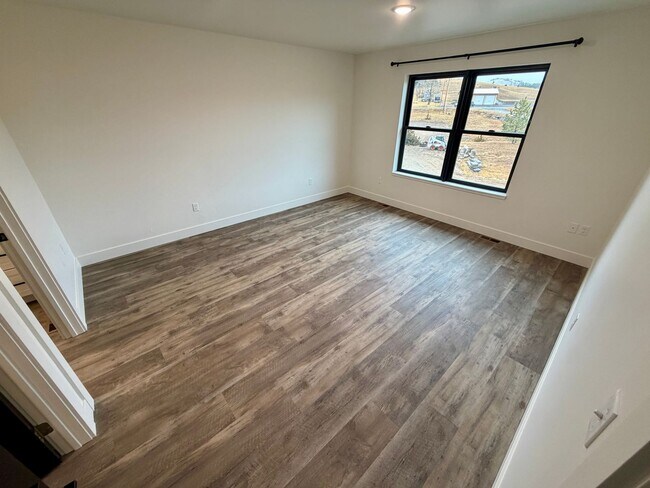 Building Photo - 3 B Raven Rdg Rd