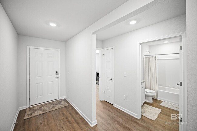 Building Photo - 32158 Terranova Lp