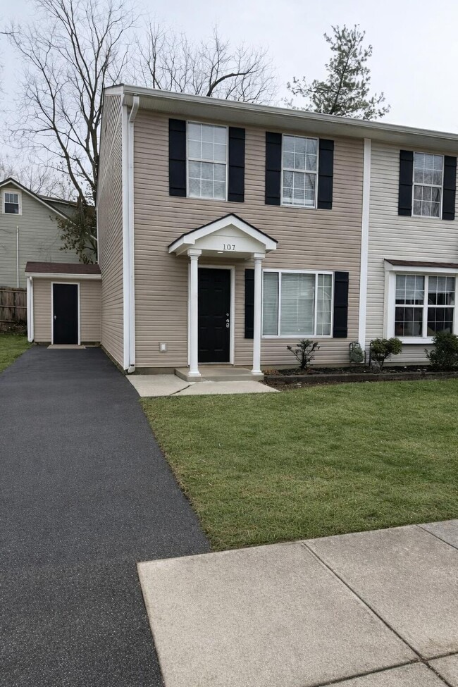 Building Photo - 107 Old Lemons Mill Ct