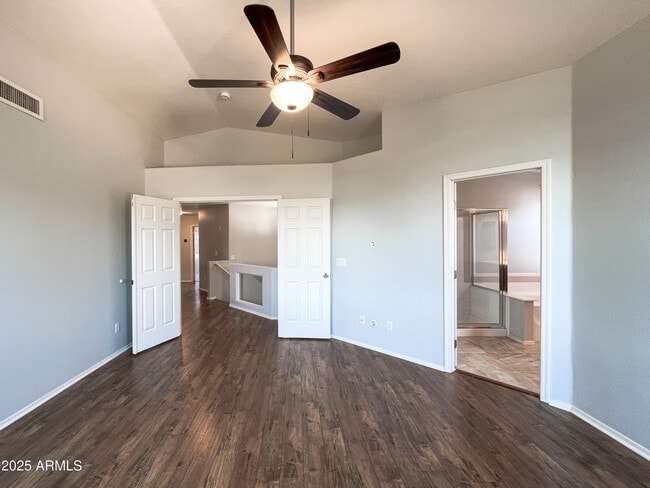 Building Photo - 4645 E Kelly Dr