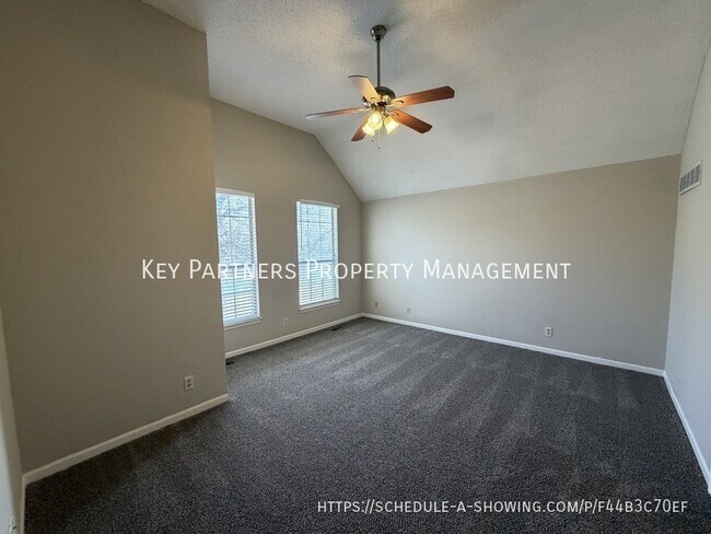 Building Photo - 14720 Goodman St