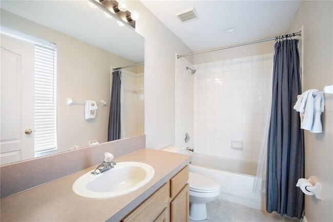 Building Photo - 16 Seagrape Cir