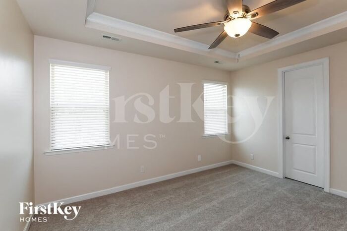 Building Photo - 16138 Kelby Cv