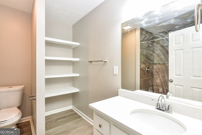 Building Photo - 3005 Ashly Woods Ct