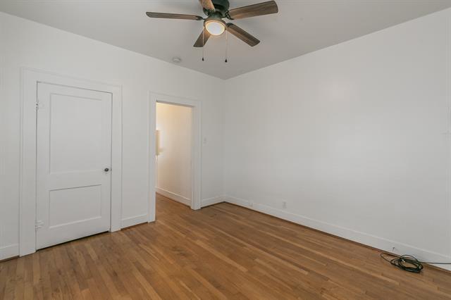 Building Photo - 3762 W 7th St
