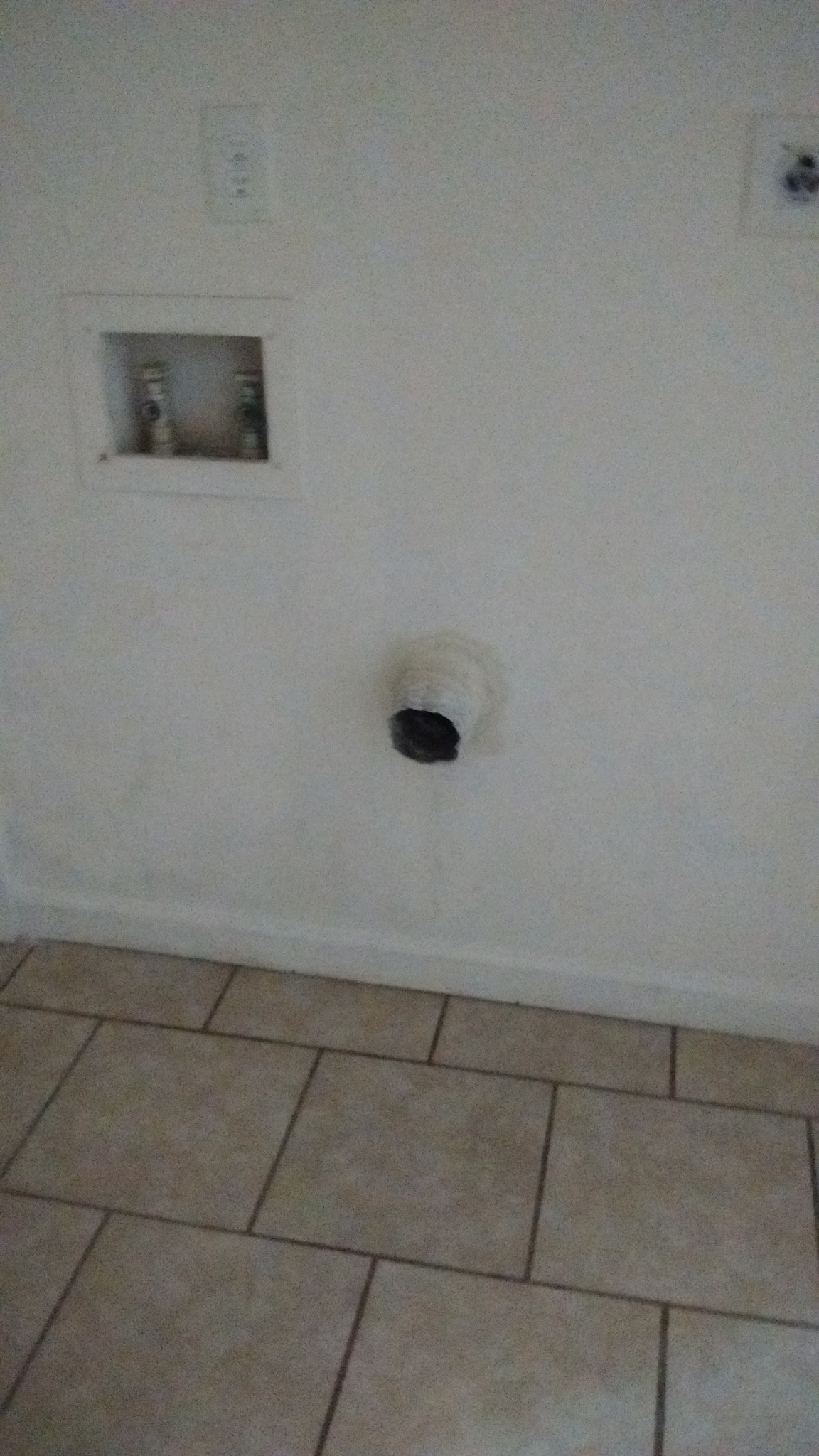 Building Photo - 1106 Verde Dr