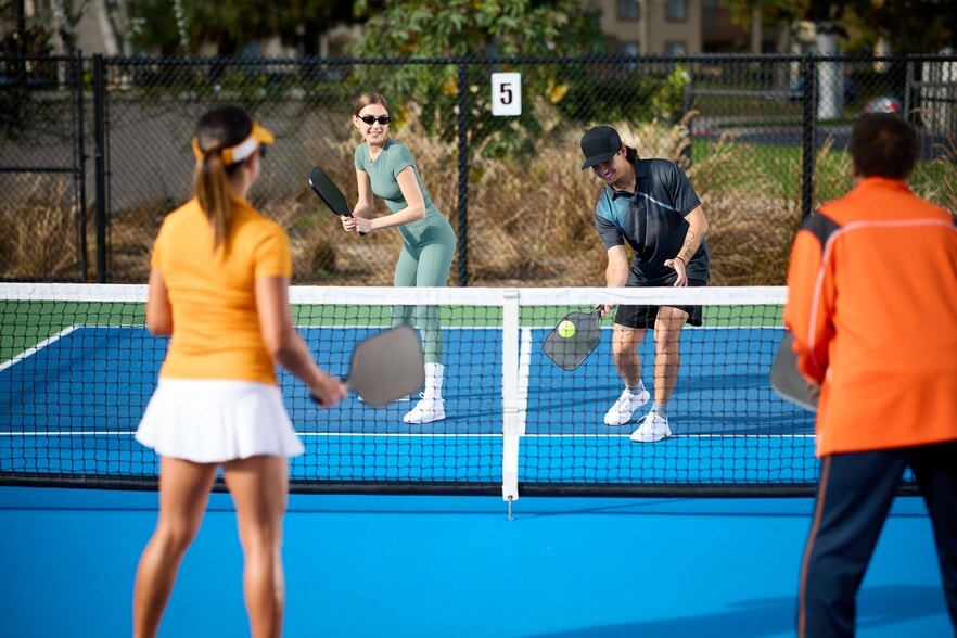 Building Photo - Camellia Grove Townhomes